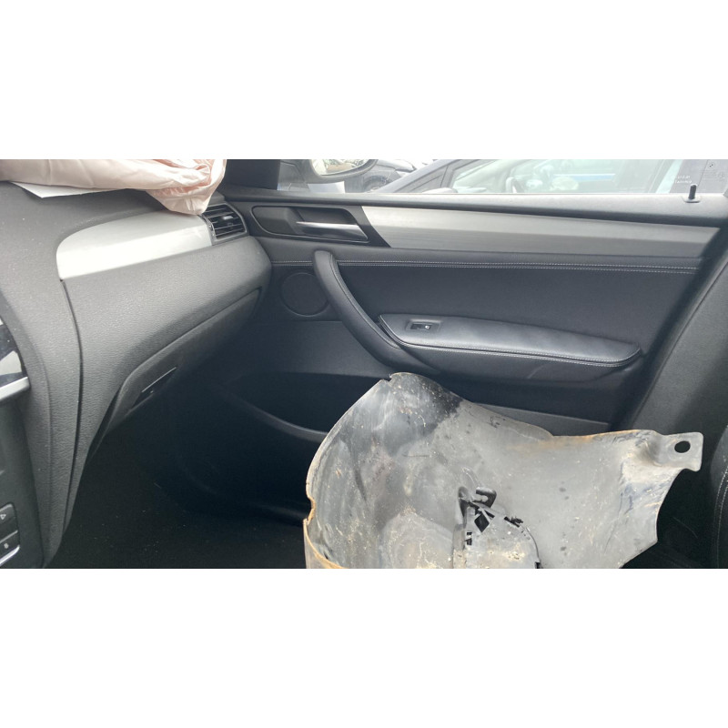Bas de caisse gauche BMW X3 F25 Photo n°9