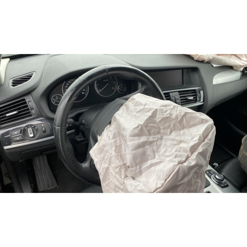 Bas de caisse gauche BMW X3 F25 Photo n°17