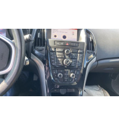 Attache ceinture avant gauche OPEL ASTRA J SPORTS