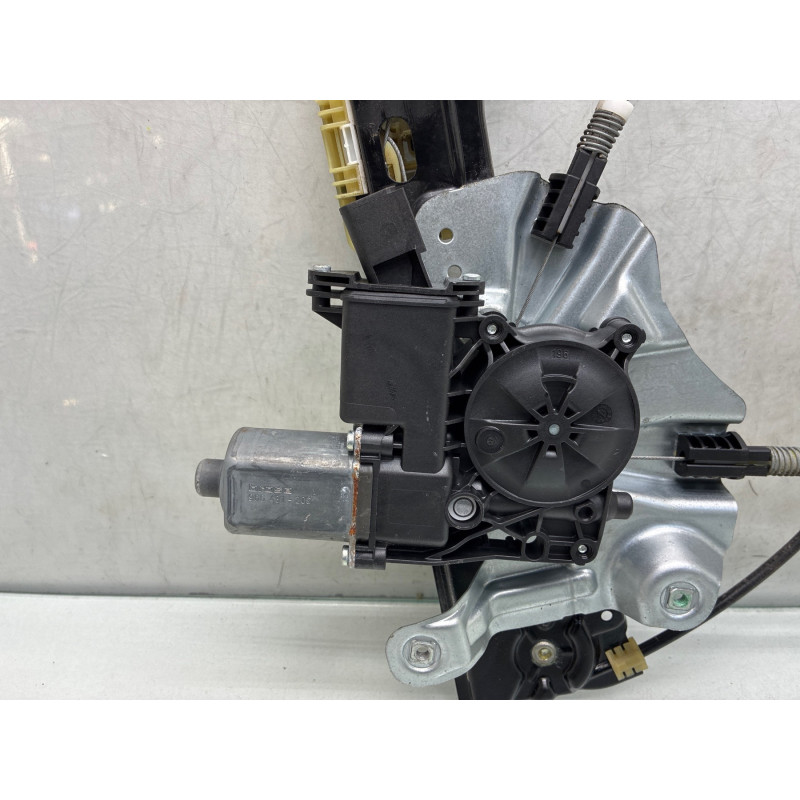 Leve vitre electrique avant gauche OPEL ASTRA J SPORTS Photo n°4