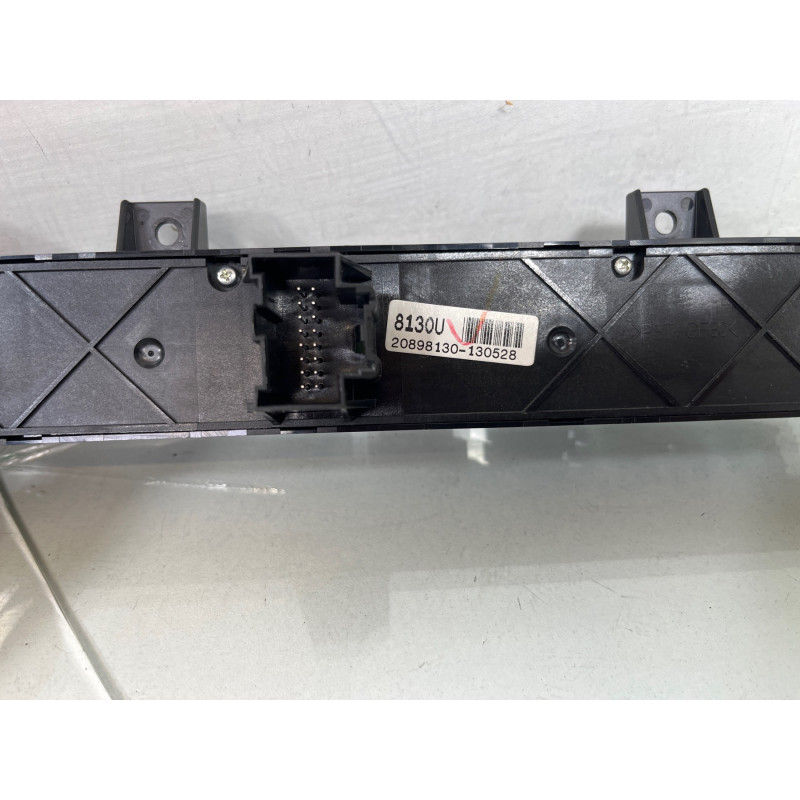 Bouton de warning OPEL ANTARA Photo n°3