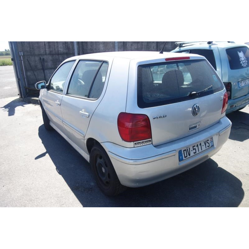 Etrier avant droit (freinage) VOLKSWAGEN POLO 3 Photo n°7