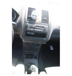 Etrier avant droit (freinage) VOLKSWAGEN POLO 3