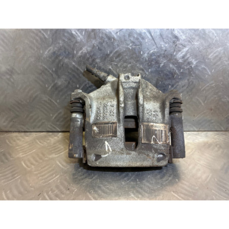 Etrier avant droit (freinage) PEUGEOT 2008 1