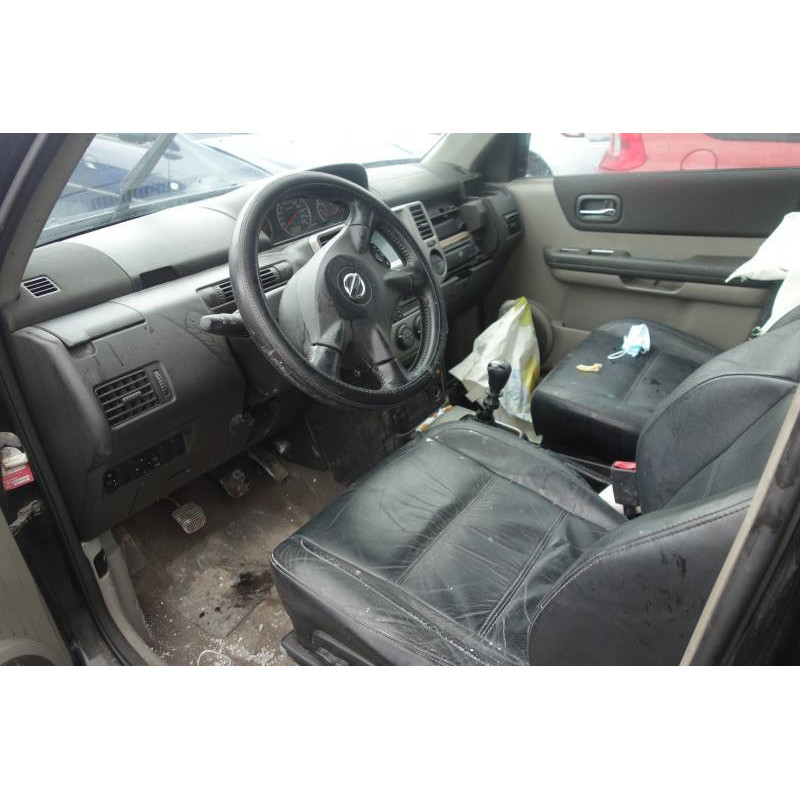 Etrier avant droit (freinage) NISSAN X-TRAIL 1 Photo n°11