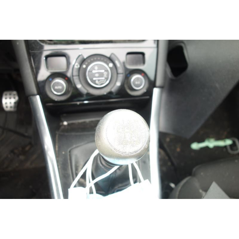 Etrier avant droit (freinage) PEUGEOT 308 1 Photo n°14
