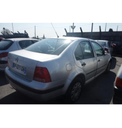 Etrier avant droit (freinage) VOLKSWAGEN BORA