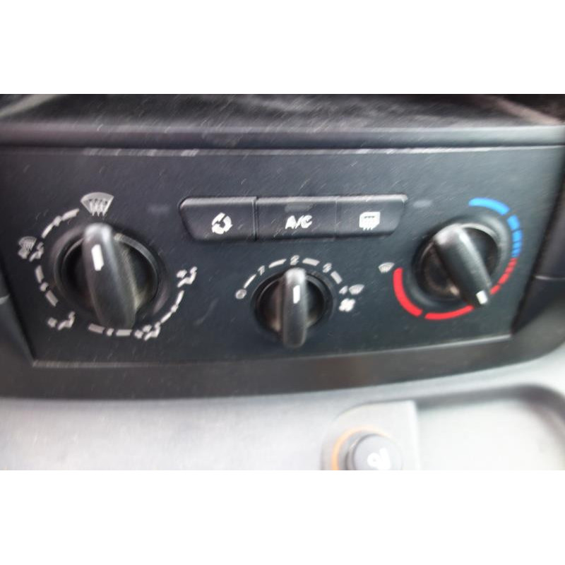 Etrier avant gauche (freinage) FIAT SCUDO 2 Photo n°9