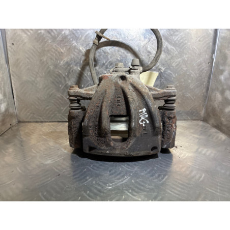 Etrier avant gauche (freinage) TOYOTA COROLLA VERSO 2 Photo n°1