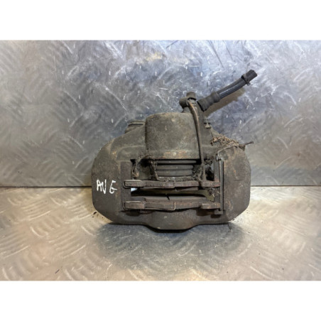Etrier avant gauche (freinage) RENAULT R9 Photo n°1