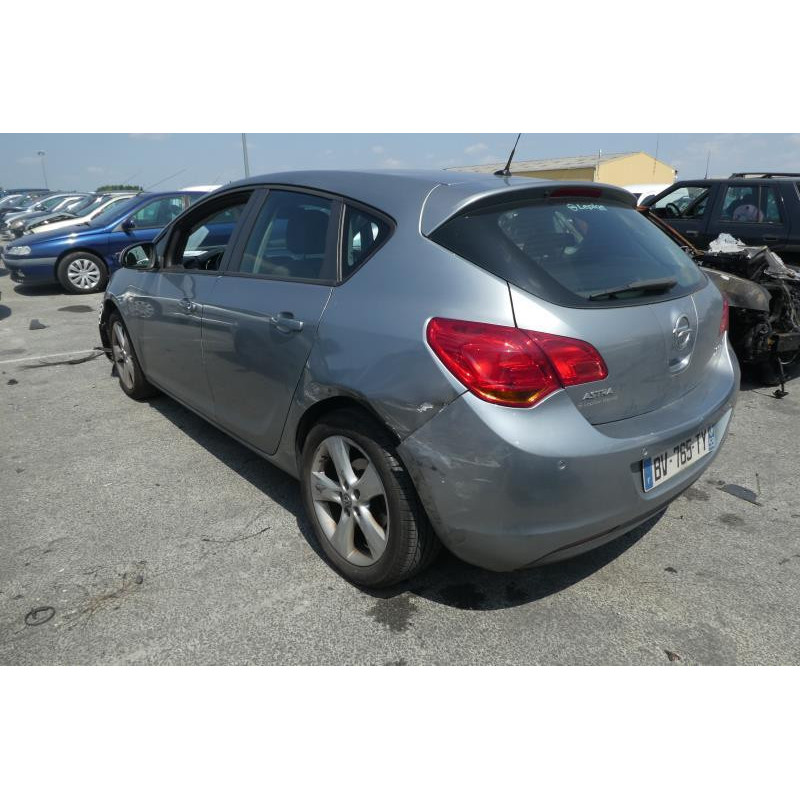 Etrier arriere gauche (freinage) OPEL ASTRA J Photo n°9