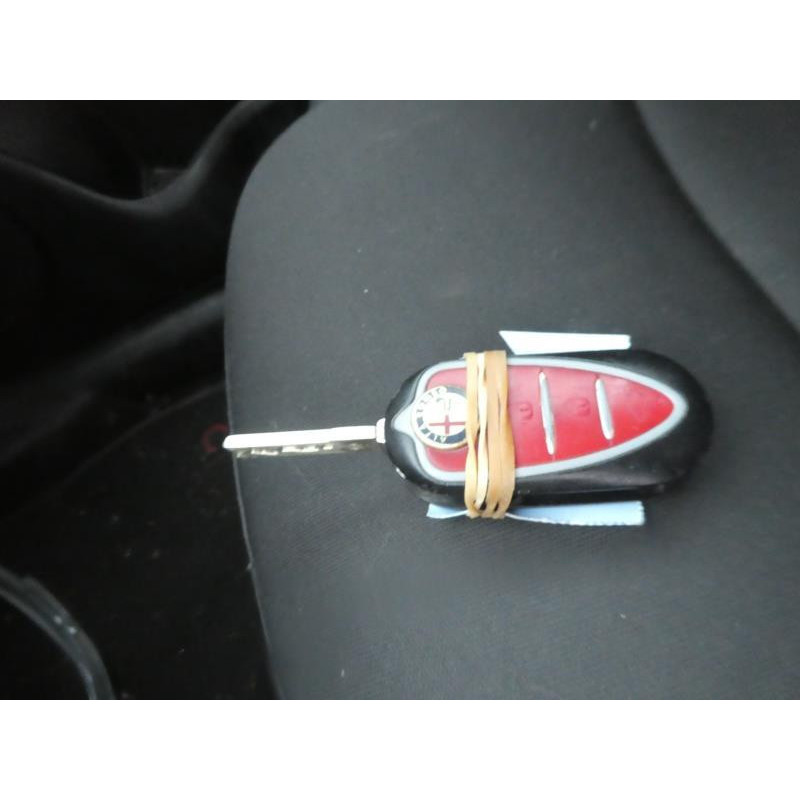 Etrier avant droit (freinage) ALFA ROMEO MITO Photo n°14