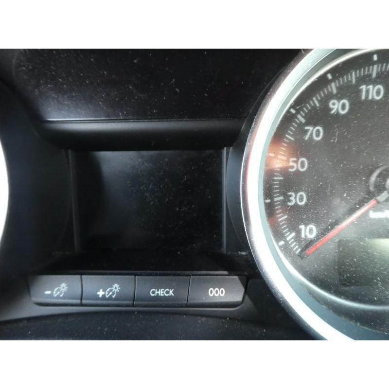 Etrier avant gauche (freinage) PEUGEOT 508 1 Photo n°5