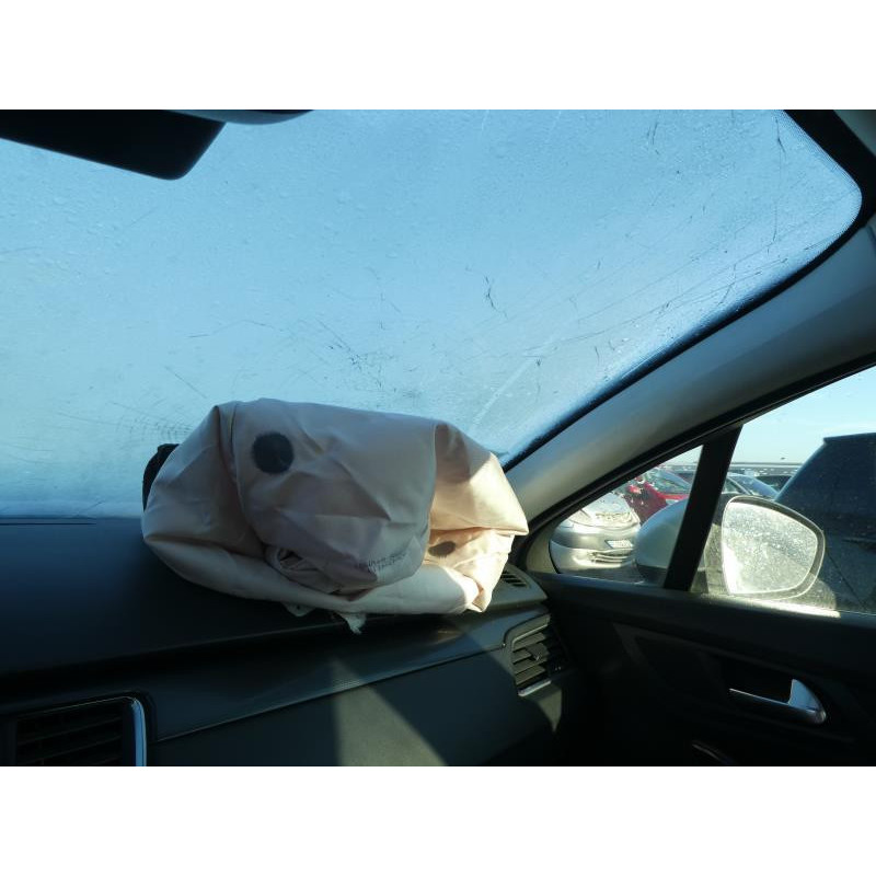 Etrier avant gauche (freinage) PEUGEOT 508 1 Photo n°9