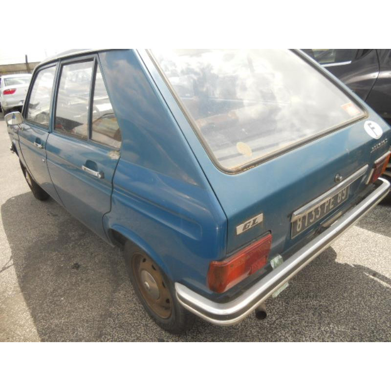 Etrier avant droit (freinage) PEUGEOT 104 Photo n°7