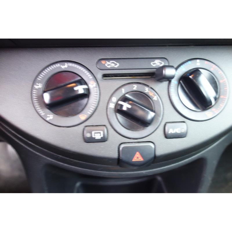 Etrier avant droit (freinage) NISSAN NOTE 1 Photo n°9