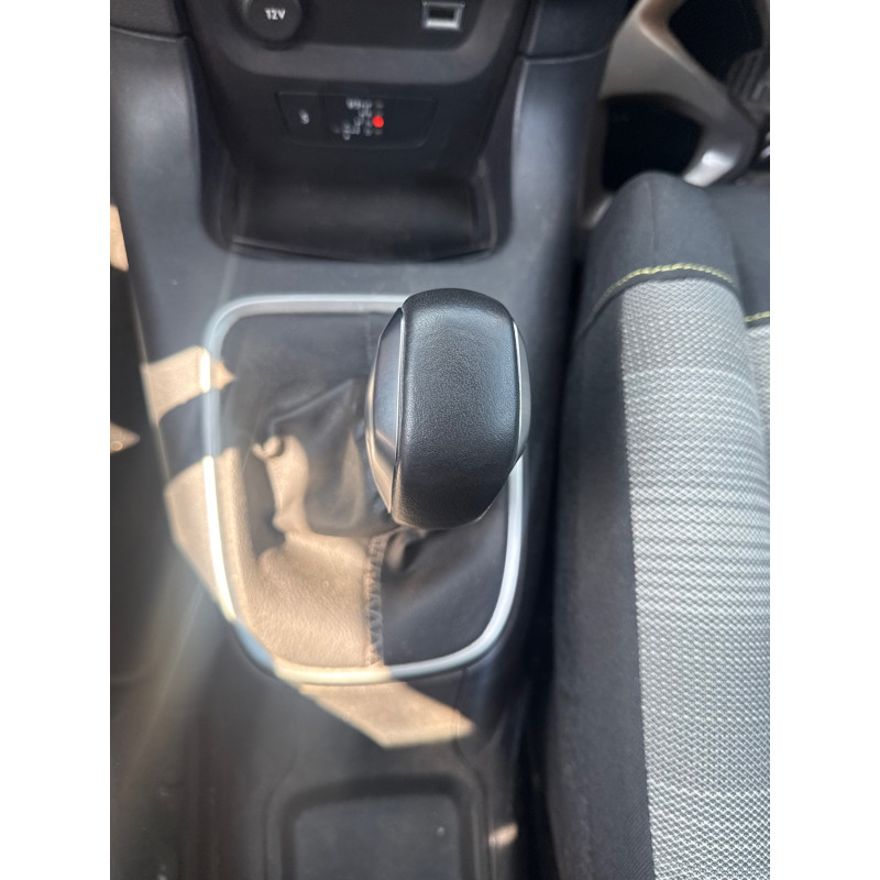 CITROEN C3 3 PHASE 1 1.2 PURETECH - 12V TURBO Photo n°4