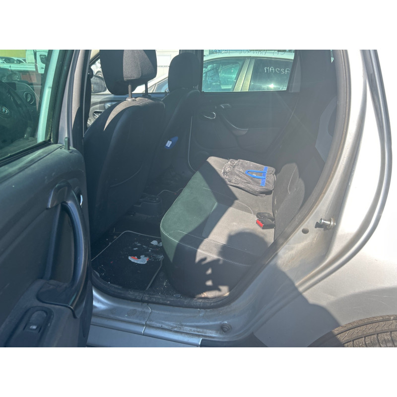 DACIA DUSTER 1 PHASE 2 1.5 DCI - 8V TURBO Photo n°21