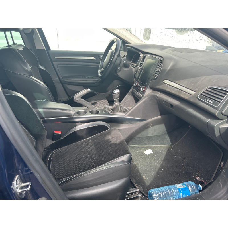 RENAULT MEGANE 4 PHASE 1 1.5 BLUE DCI - 8V TURBO Photo n°21