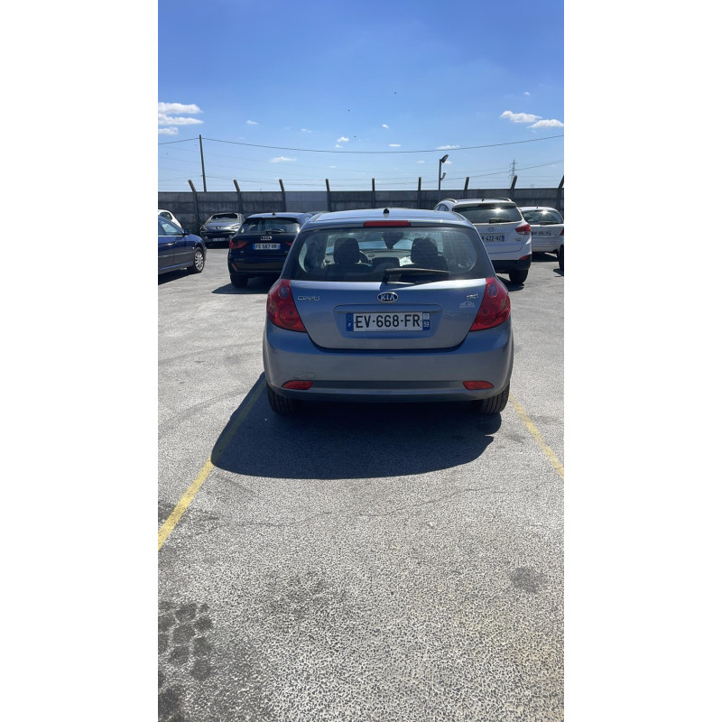 Compresseur clim KIA CEE-D 1 Photo n°8
