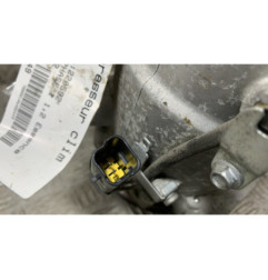Compresseur clim OPEL CORSA F