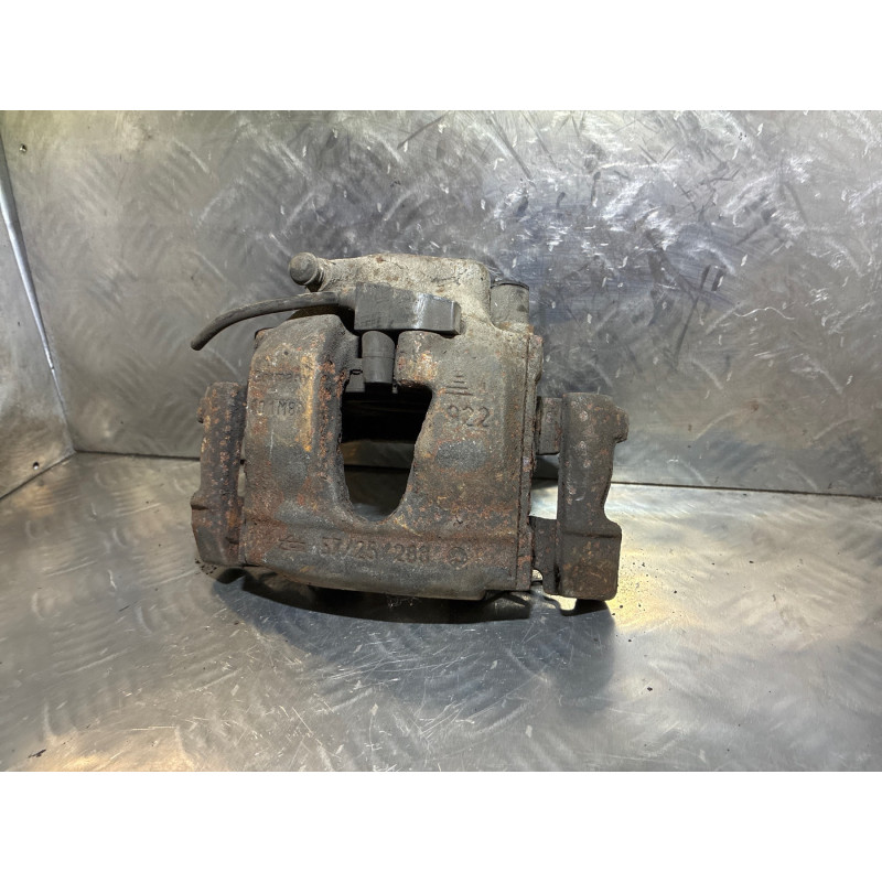 Etrier avant droit (freinage) MERCEDES CLASSE E Photo n°3
