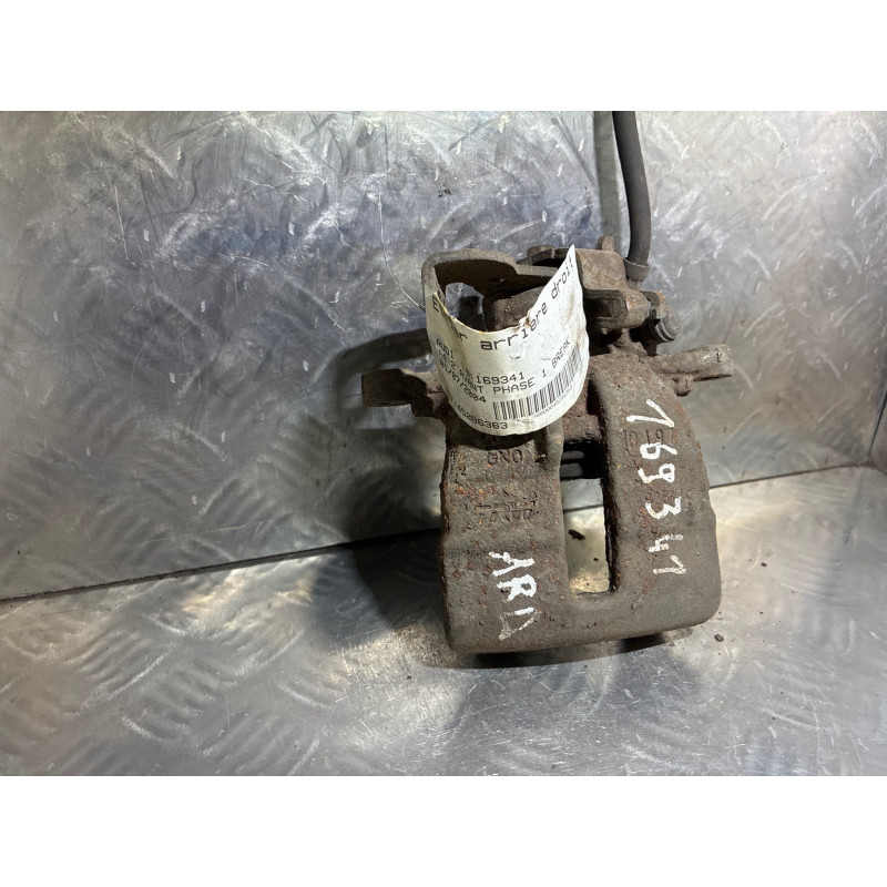 Etrier arriere droit (freinage) AUDI A4 2 Photo n°1