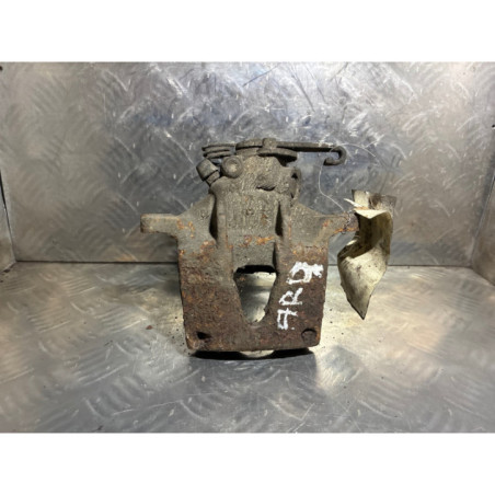 Etrier arriere droit (freinage) RENAULT MASTER 2 Photo n°1
