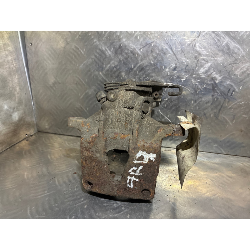 Etrier arriere droit (freinage) RENAULT MASTER 2 Photo n°2