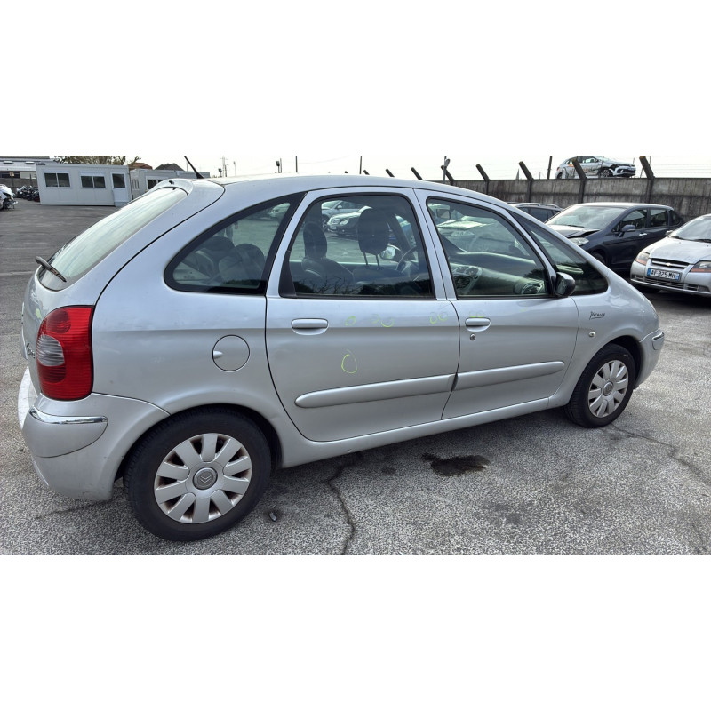 Moto ventilateur radiateur CITROEN XSARA PICASSO Photo n°17