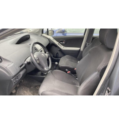 Optique avant principal droit (feux)(phare) TOYOTA YARIS 2