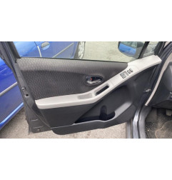 Optique avant principal droit (feux)(phare) TOYOTA YARIS 2