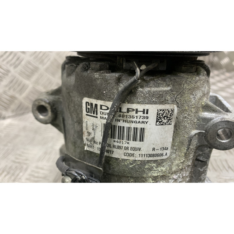 Compresseur clim OPEL ASTRA J Photo n°4