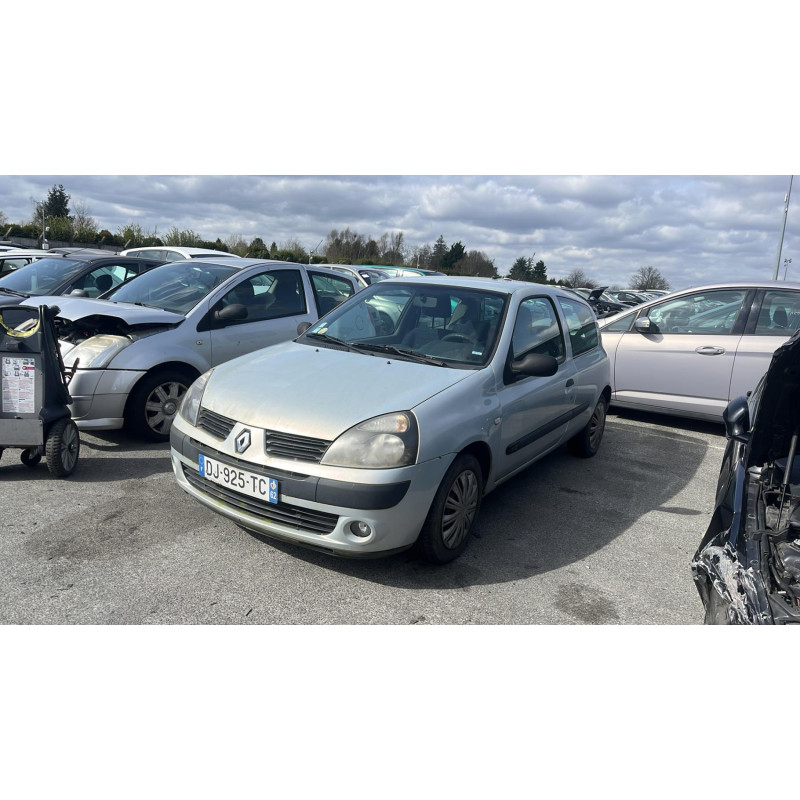 Feu arriere principal droit (feux) RENAULT CLIO 2 Photo n°15