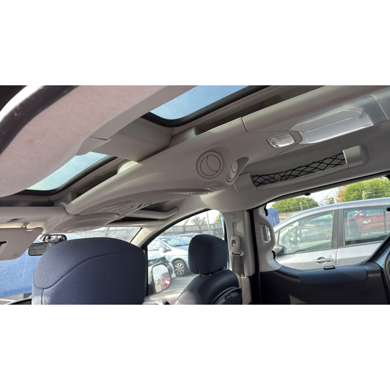 Interrupteur de leve vitre avant droit CITROEN BERLINGO 2 Photo n°19