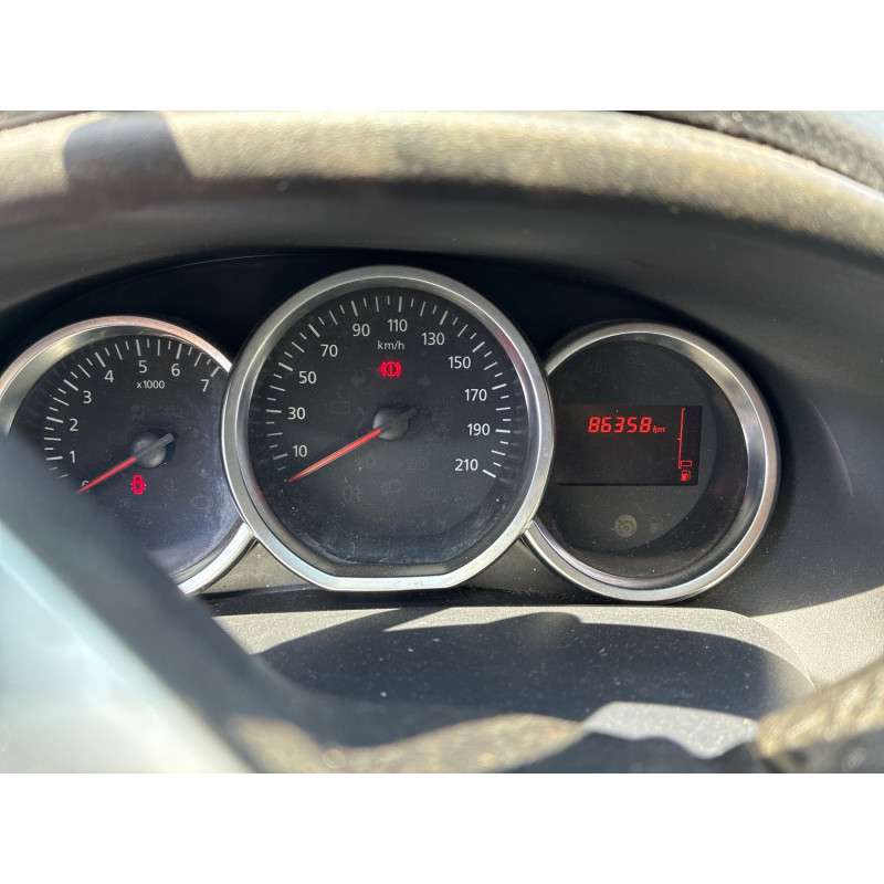 DACIA SANDERO 2 PHASE 2 1.5 BLUE DCI - 8V TURBO Photo n°24