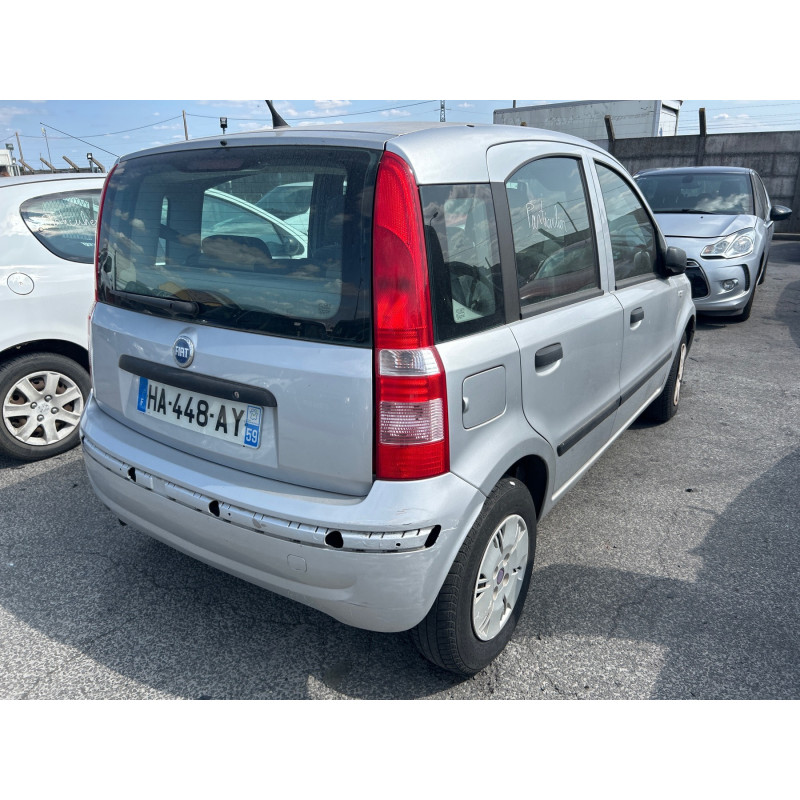 FIAT PANDA 2 PHASE 1 1.2i - 8V Photo n°2