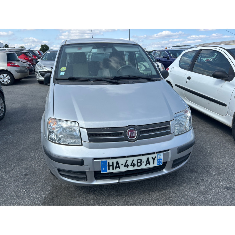 FIAT PANDA 2 PHASE 1 1.2i - 8V Photo n°7
