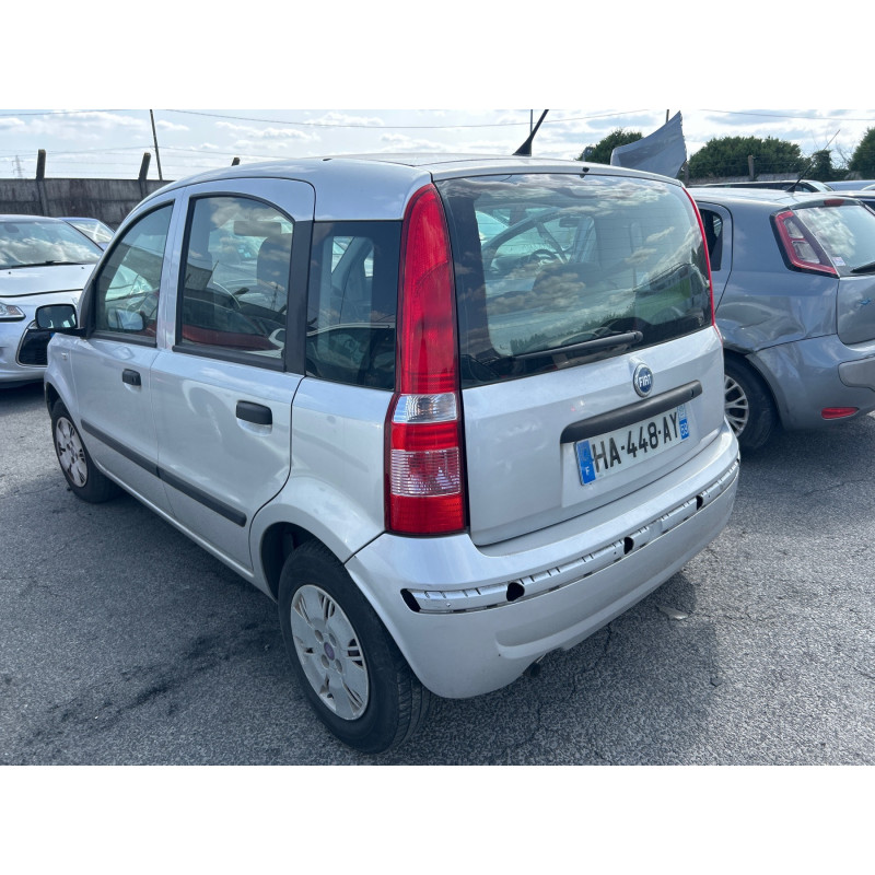 FIAT PANDA 2 PHASE 1 1.2i - 8V Photo n°9