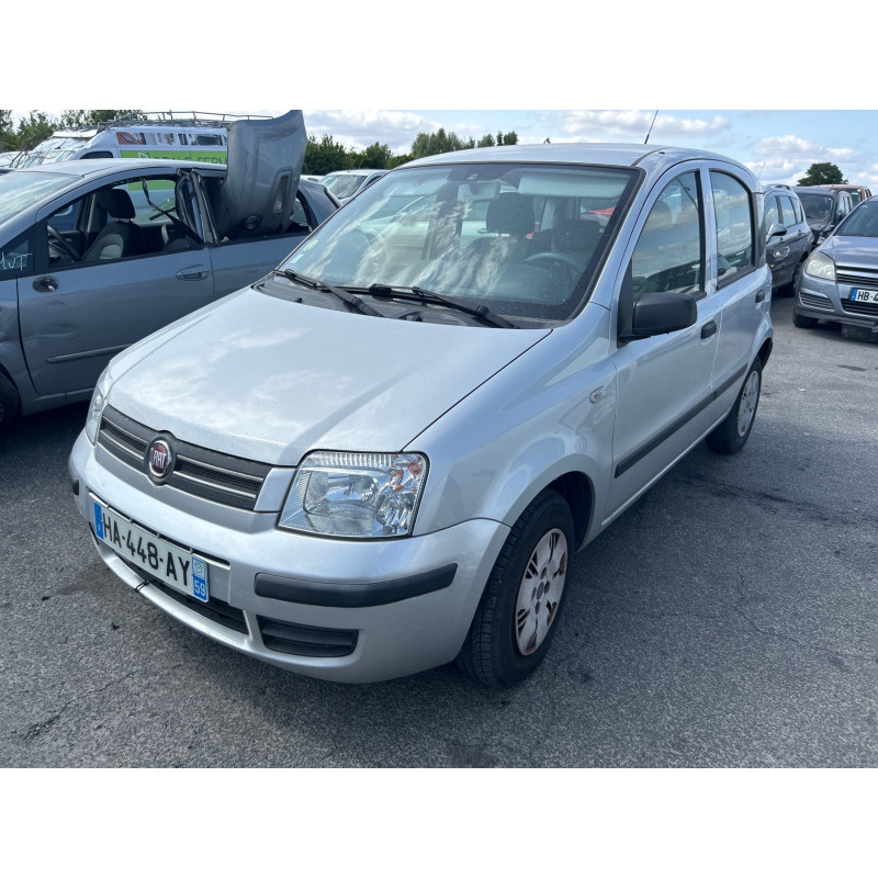 FIAT PANDA 2 PHASE 1 1.2i - 8V Photo n°14