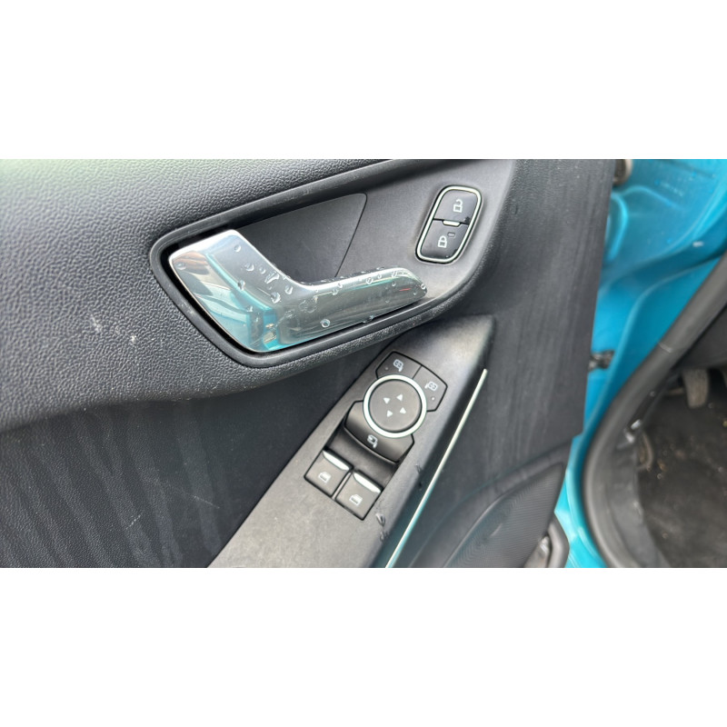 Poignee porte avant gauche FORD FIESTA 7 Photo n°15
