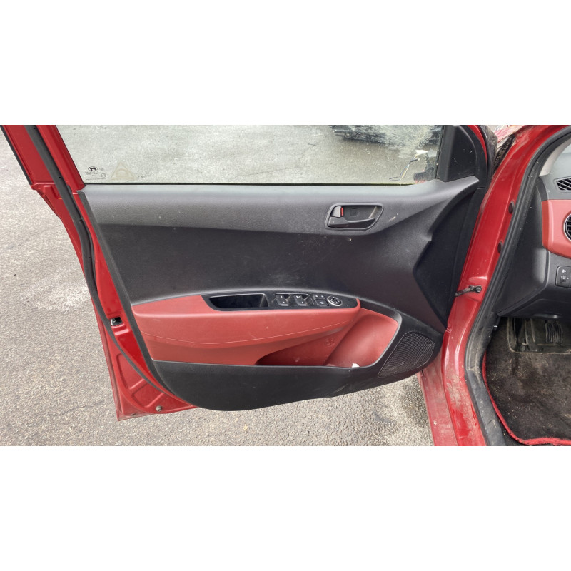 Poignee porte avant droit HYUNDAI I 10 2 Photo n°13