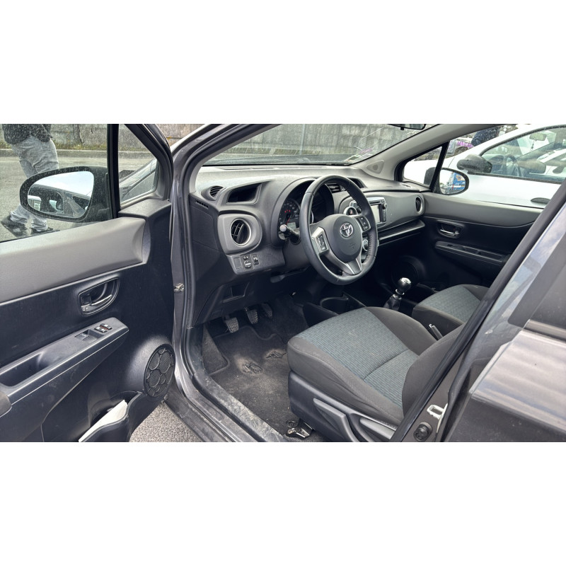 Poignee porte arriere gauche TOYOTA YARIS 3 Photo n°13