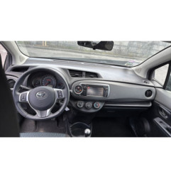 Poignee porte arriere gauche TOYOTA YARIS 3