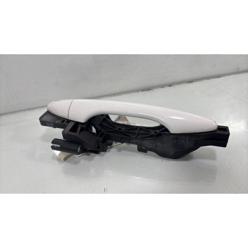 Poignee porte arriere droit HYUNDAI IX 35 Photo n°4