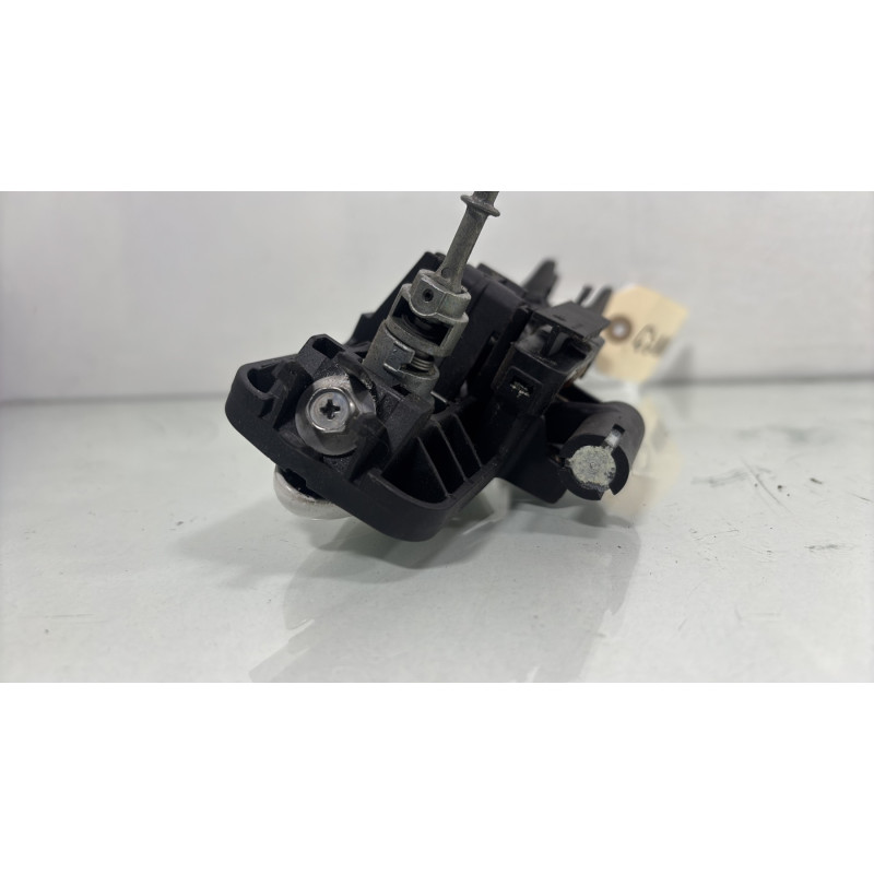 Poignee porte avant gauche HYUNDAI IX 35 Photo n°4