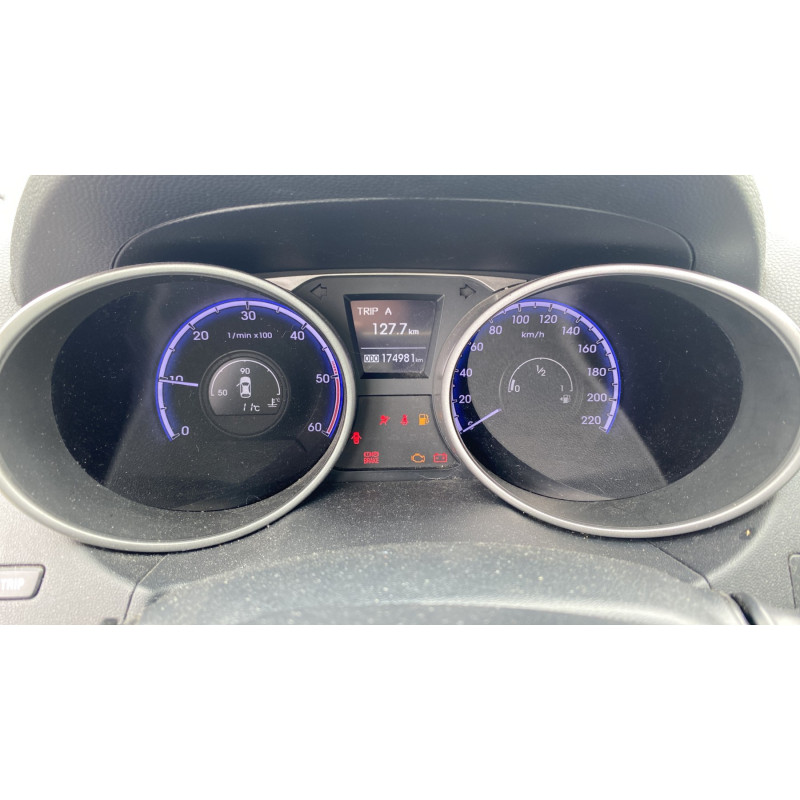 Poignee porte avant gauche HYUNDAI IX 35 Photo n°6