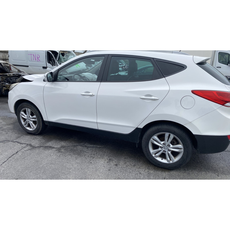 Poignee porte avant gauche HYUNDAI IX 35 Photo n°14
