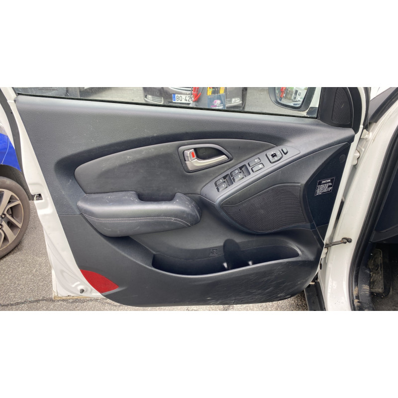 Poignee porte avant gauche HYUNDAI IX 35 Photo n°17