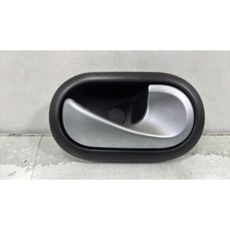 Poignee interieur arriere droit RENAULT CLIO 3